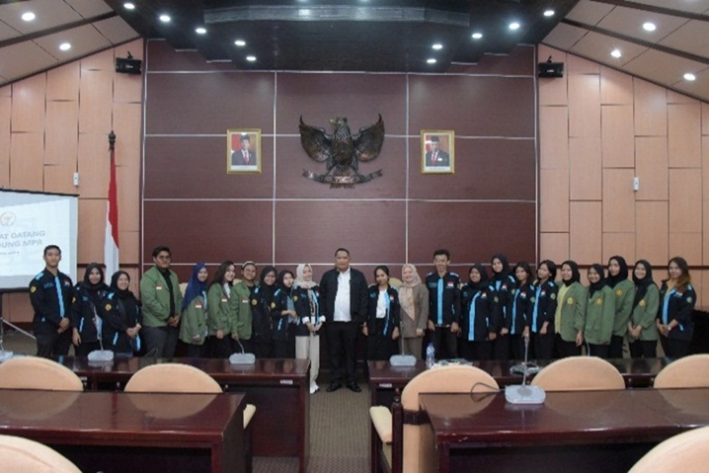 WhatsApp_Image_2023-12-04_at_09.52.48.jpeg WhatsApp_Image_2023-12-04_at_09.52.48.jpeg